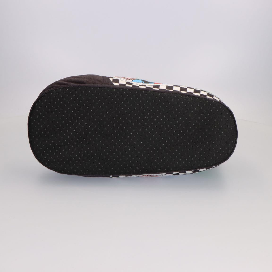 Zapatilla de andar por Casa Marvel